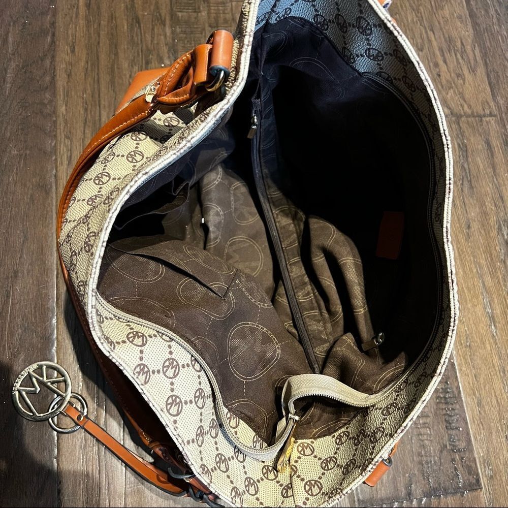 Wendy Keen Purse - Picture 8 of 10